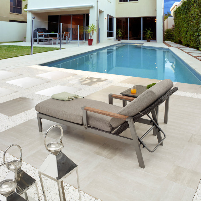 2-Piece Outdoor Chaise Lounge Set 